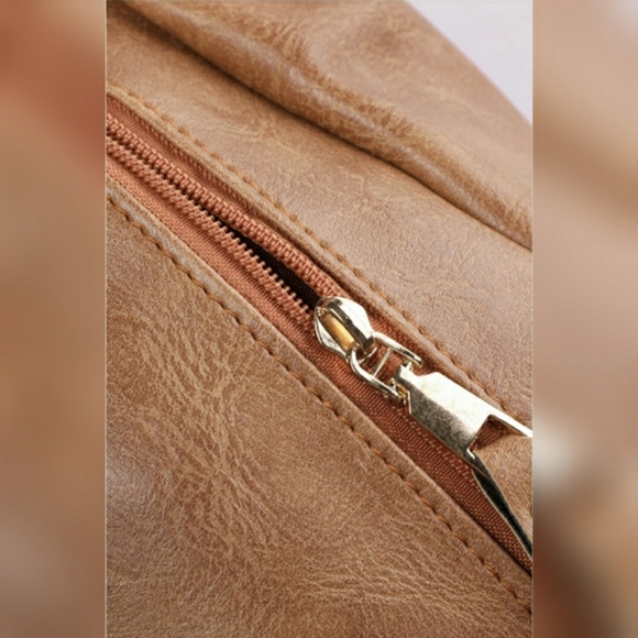 Cognac Convertible Guitar Strap Backpack Purse Bag - Picture 4 of 11